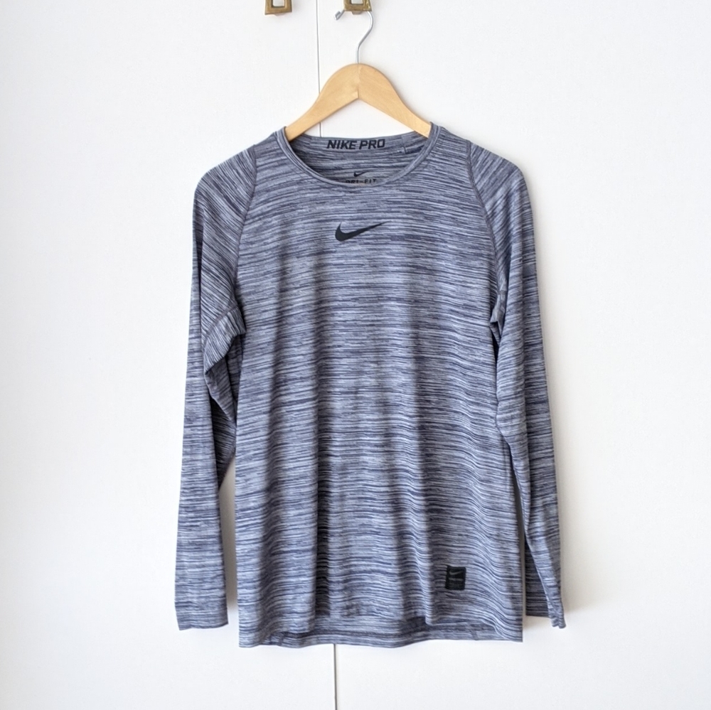 Nike Pro Active Long Sleeved Top Size Medium